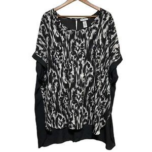 Catherines‎ Artsy Tunic Top Blouse Size 3X 26/28W Black Gray Short Sleeve